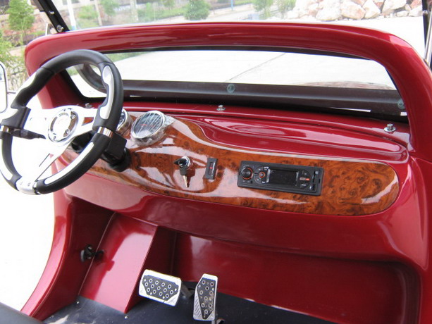 C款8座麻豆一二三产区老爷车